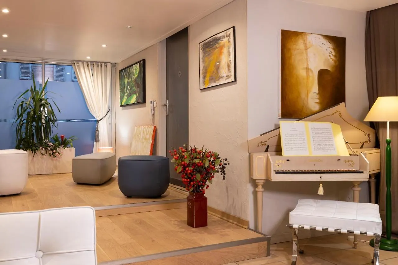 ** Guest house Maison Lavaud Paris France