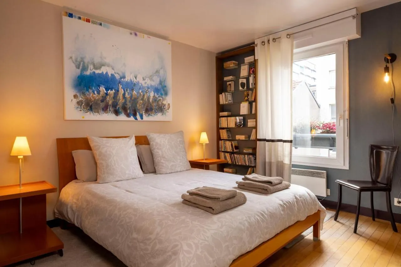 Maison Lavaud Paris Guest house