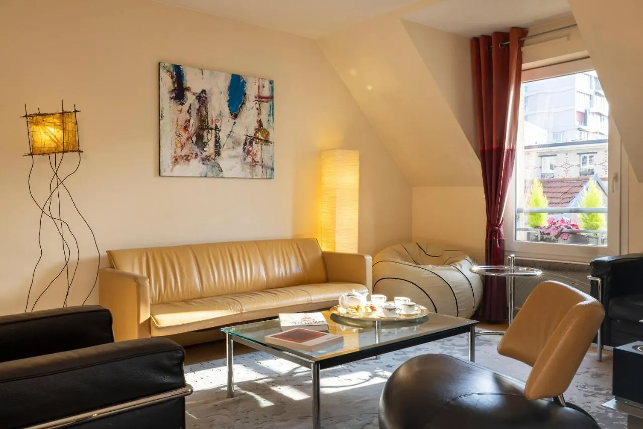 ** Guest house Maison Lavaud Paris France