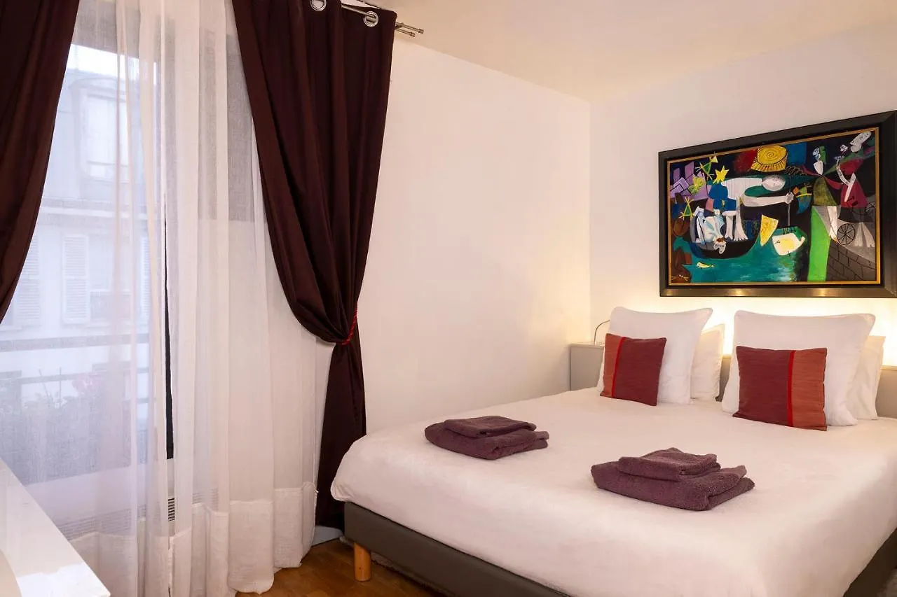 Maison Lavaud Paris Guest house