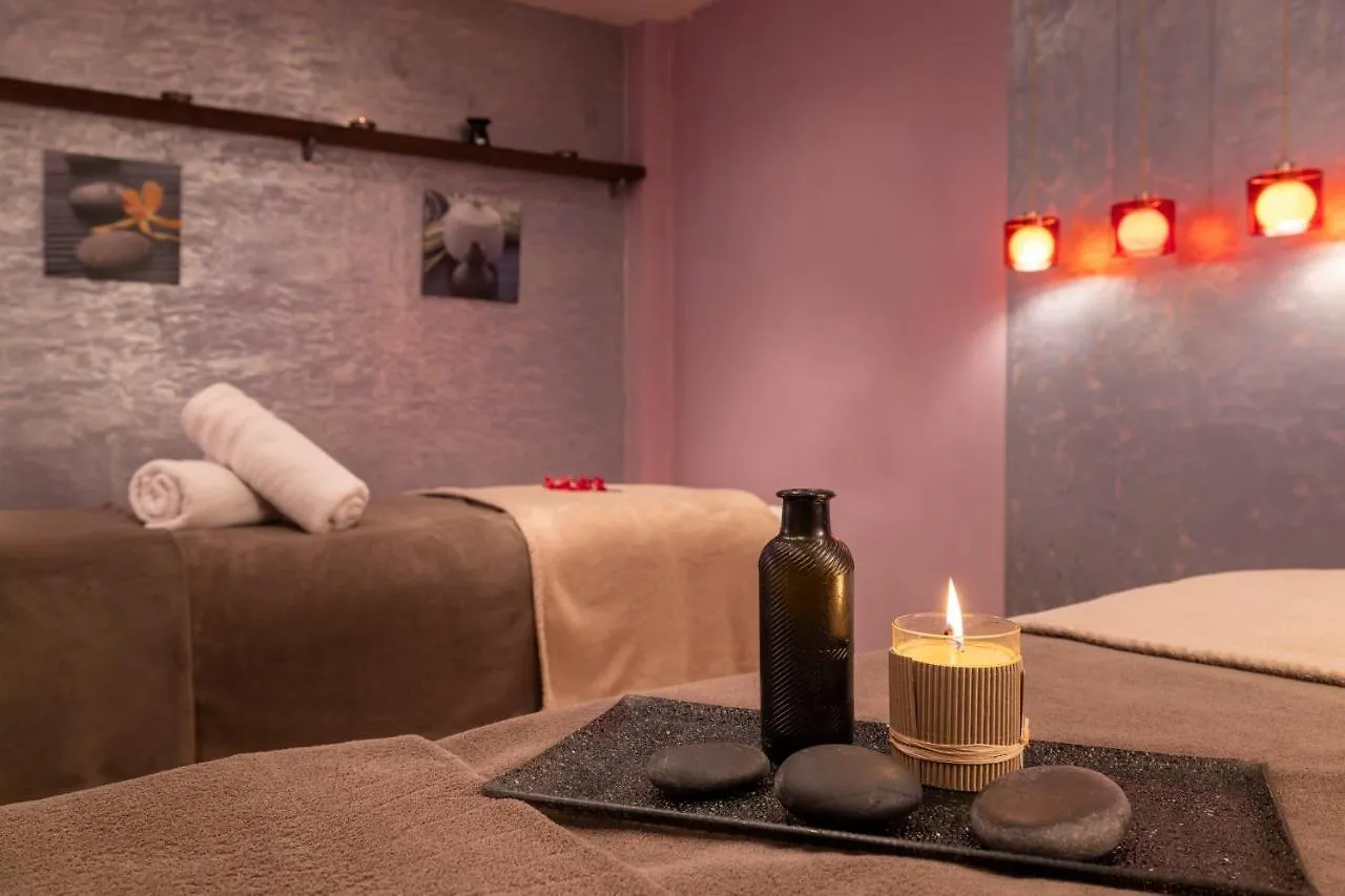 ** Guest house Maison Lavaud Paris France
