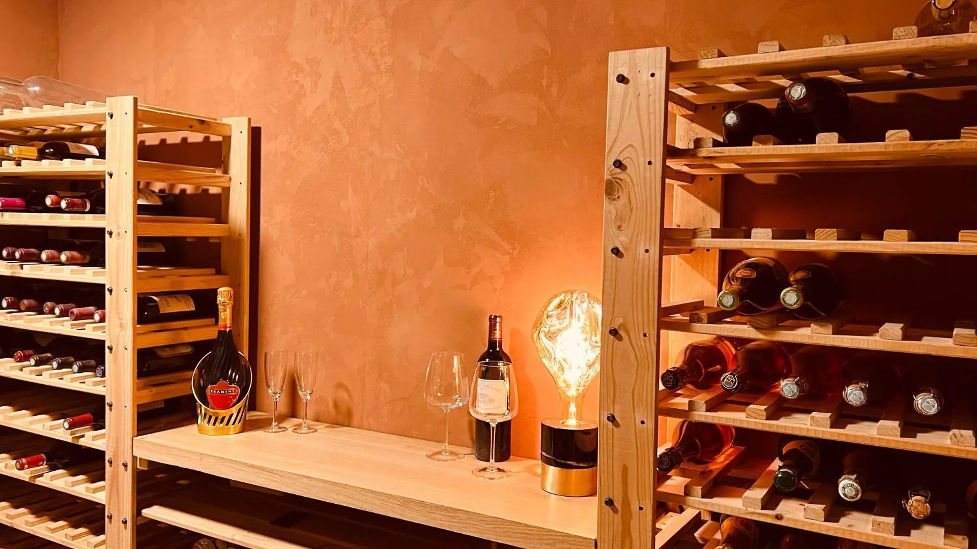 Maison Lavaud Paris Guest house